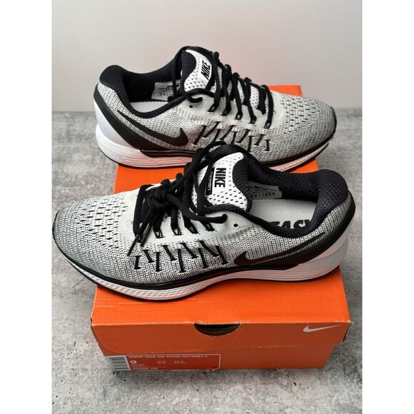 Nike Air Zoom Odyssey 2 Women's Size 9 White/Black Running Shoes (844546-100) - Picture 6 of 15